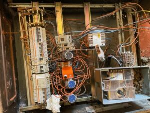 Photo d'un compteur électrique avant intervention de G Électricité